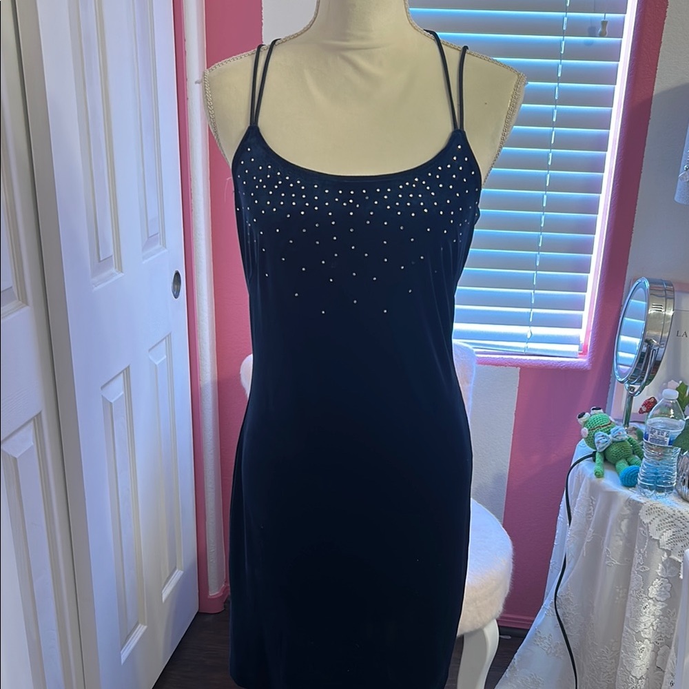 Elegant Navy Velvet Dress with Rhinestone Accents